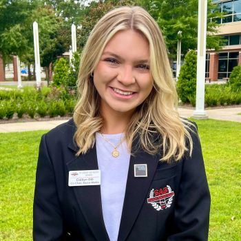 Caitlyn Dill - Co-Chair, Social Media