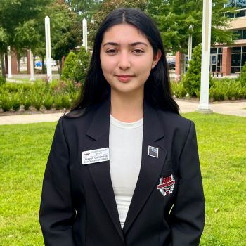 Joselin Cardenas – Co-Chair, Social Media